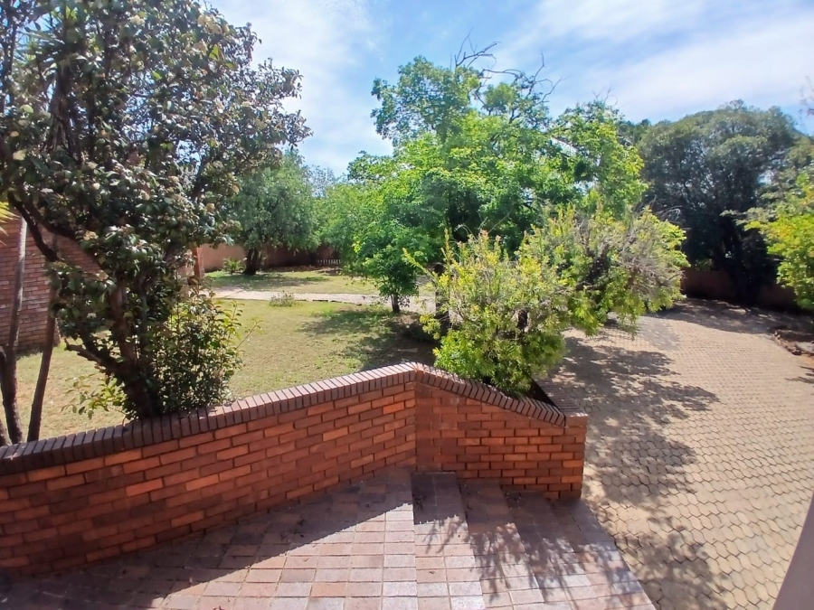 4 Bedroom Property for Sale in Kuruman Northern Cape